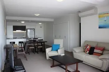 Curtis Central Apartments Official Gladstone Aparthotel