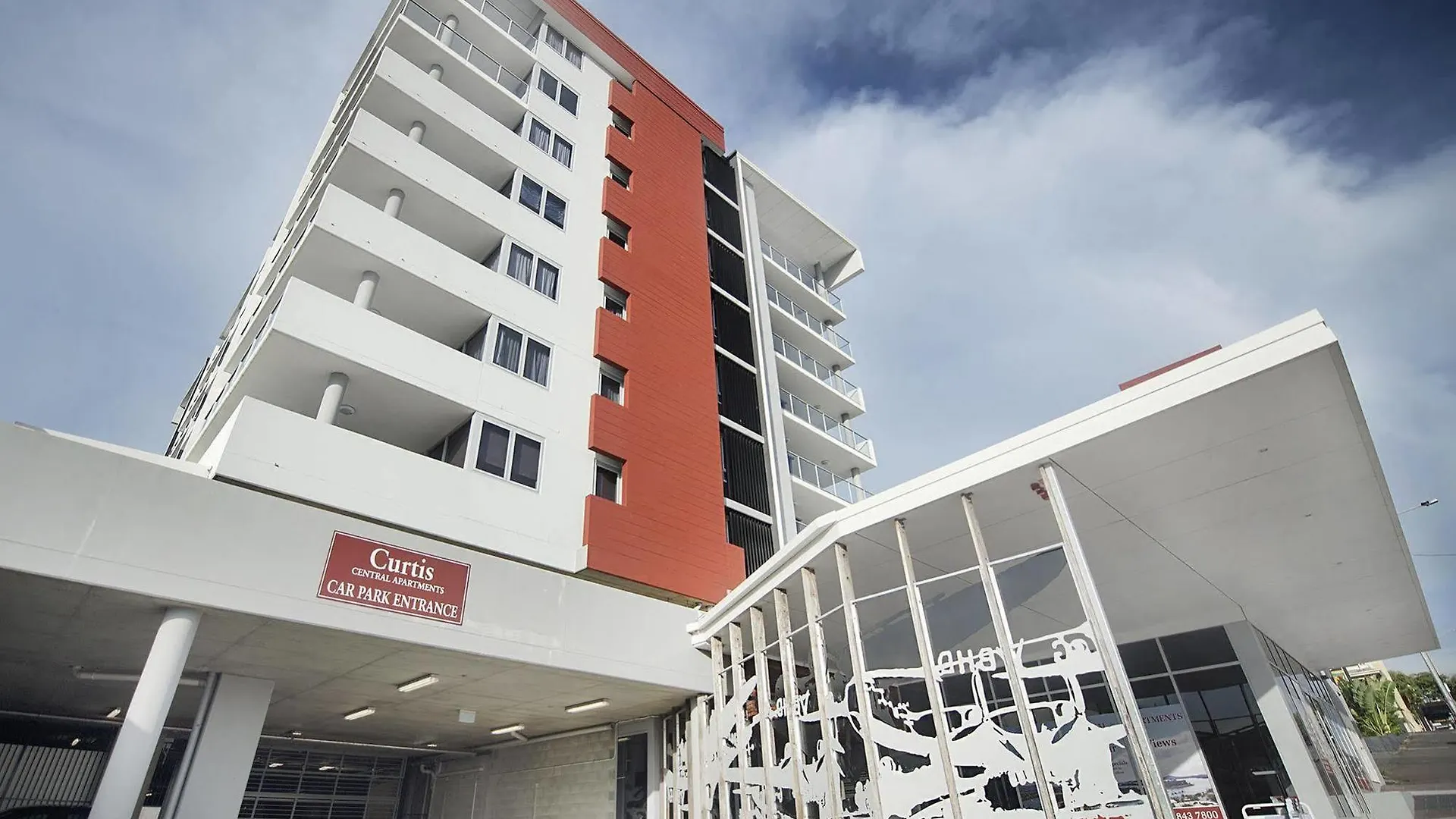 Curtis Central Apartments Official Gladstone Australia