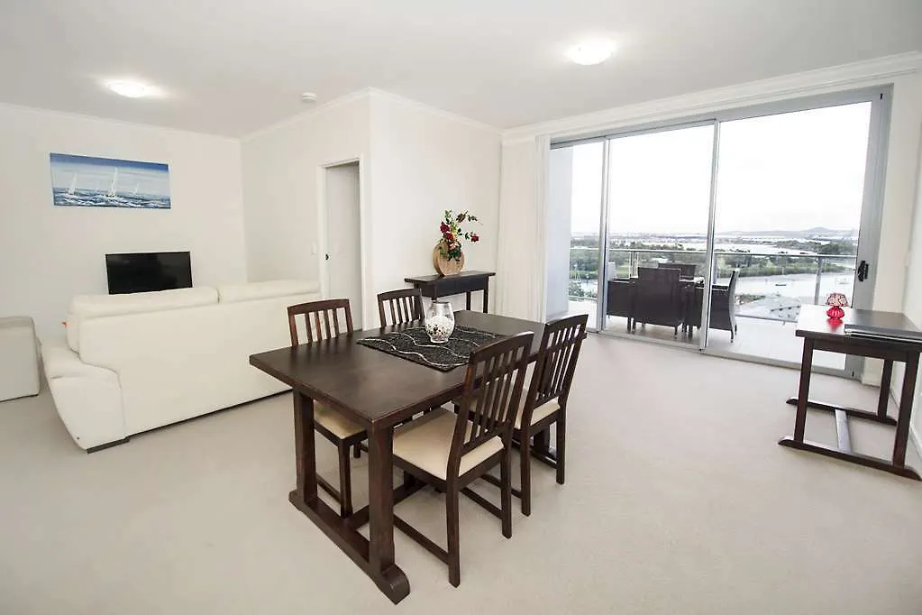 Curtis Central Apartments Official Gladstone Aparthotel