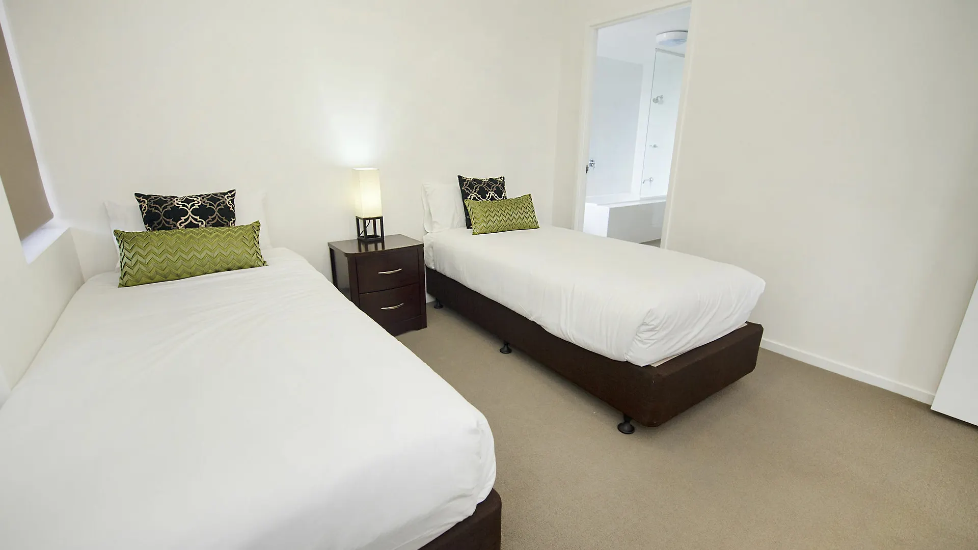 Aparthotel Curtis Central Apartments Official Gladstone