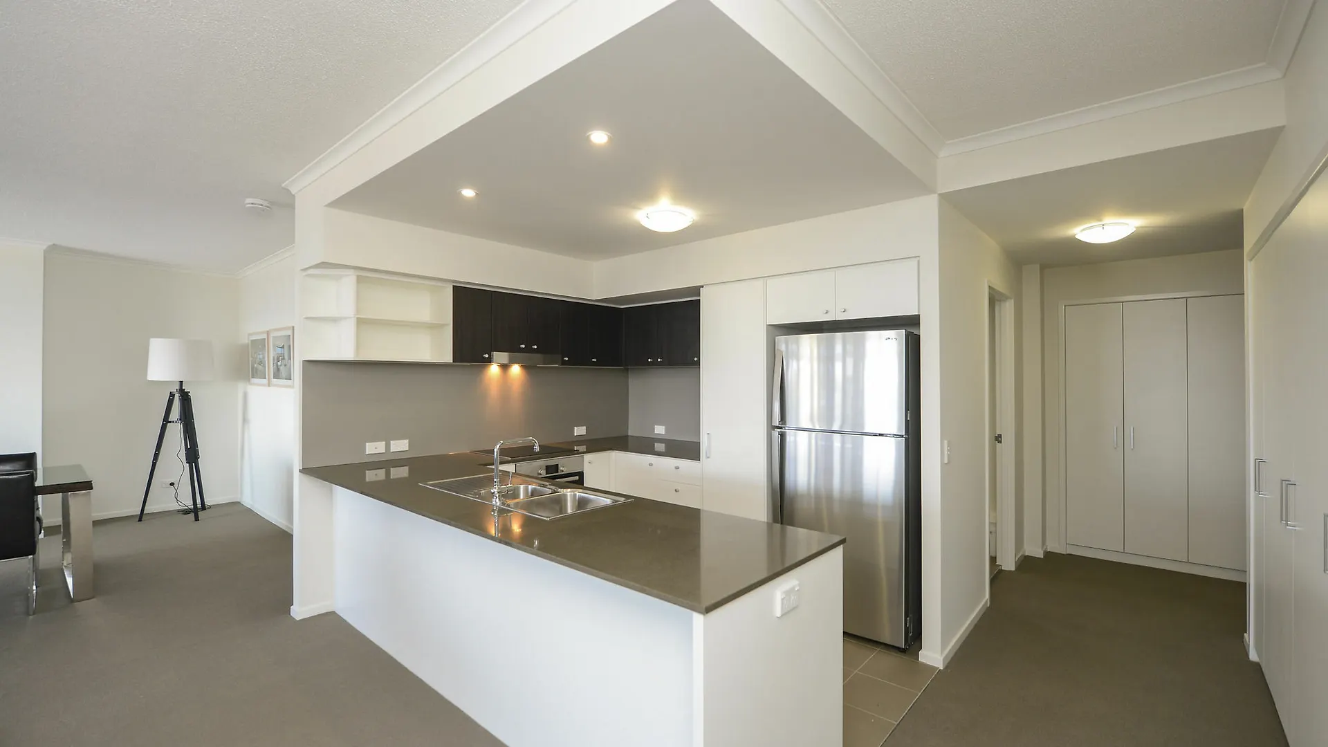 Curtis Central Apartments Official Gladstone Aparthotel
